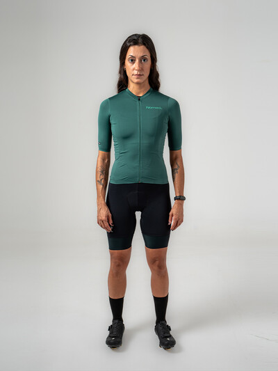 FotoJersey Feminina Apex 2025