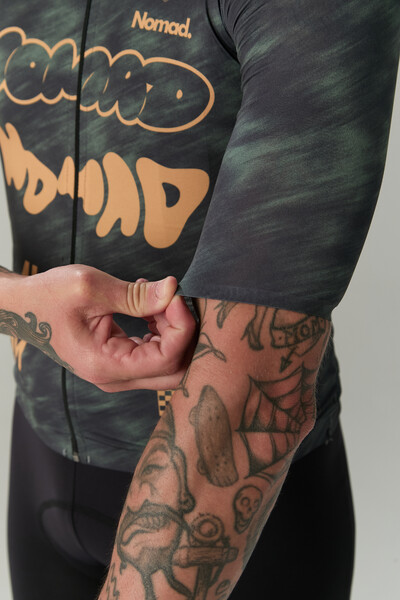 Foto Kit Masculino Apex #2 BOMB | Jersey, Bretelle e Meia