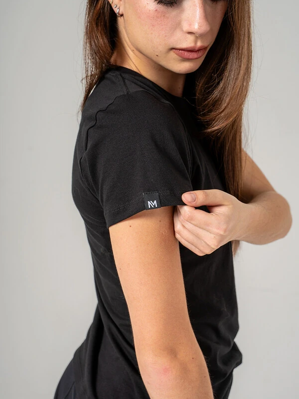Camisa Casual Nomad Classic All Black Feminina