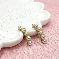 Ear Hook Seis Pérolas