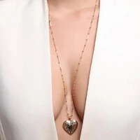 Colar Longo de Bolinhas com Relicário Coração