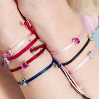 Pulseira Fio de Seda Pingente em Prata 925