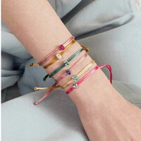 Pulseira Fio de Seda Pingente em Prata 925