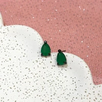 Brinco Mini Gotinha Esmeralda