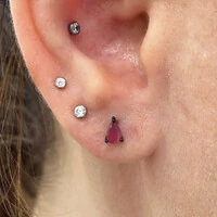 Brinco Mini Gotinha Rubi