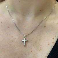 Colar Cruz