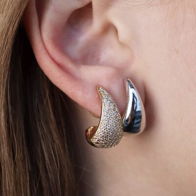 Foto Brinco Gota Cravejado Banho Ouro 18k