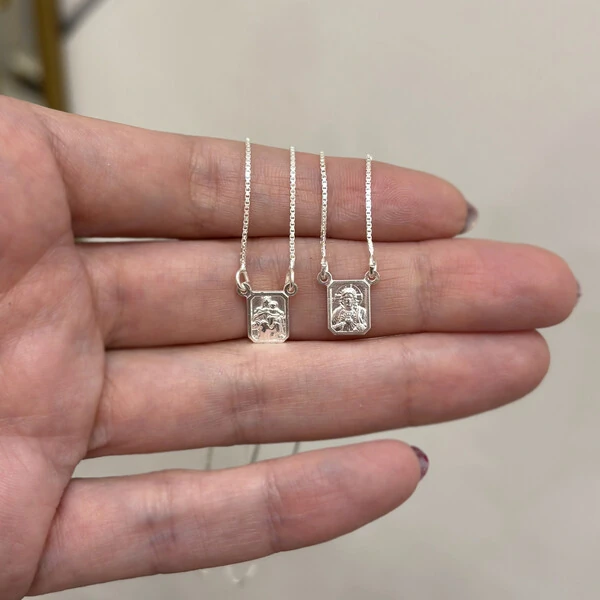 Escapulário Tradicional Sagrado Coração e Nsra. do Carmo 60cm Prata 925