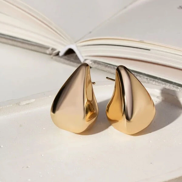 Argola Gota Bordas Quadradas