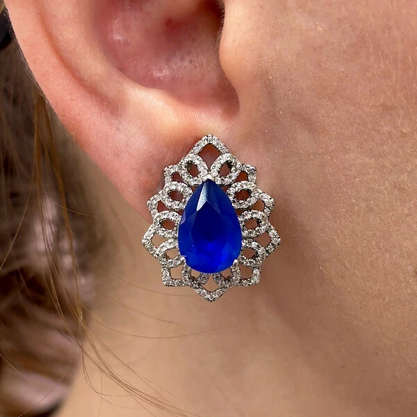 Brinco Gota Safira Prata 925