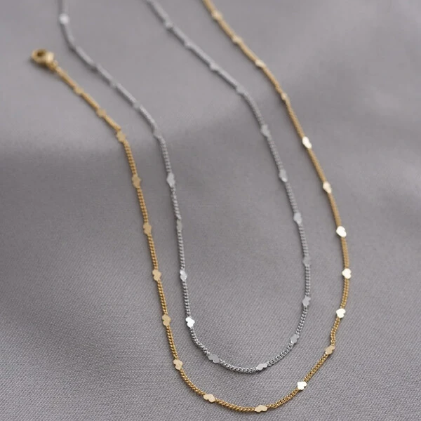 Colar Curto Mini Corações