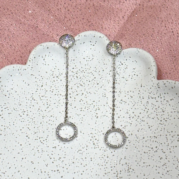 Brinco Cravejado Correntinha