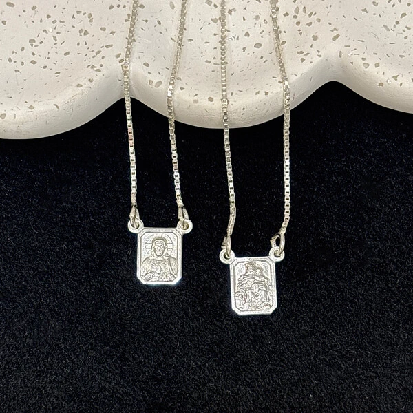 Escapulário Tradicional Sagrado Coração e Nsra. do Carmo 60cm Prata 925