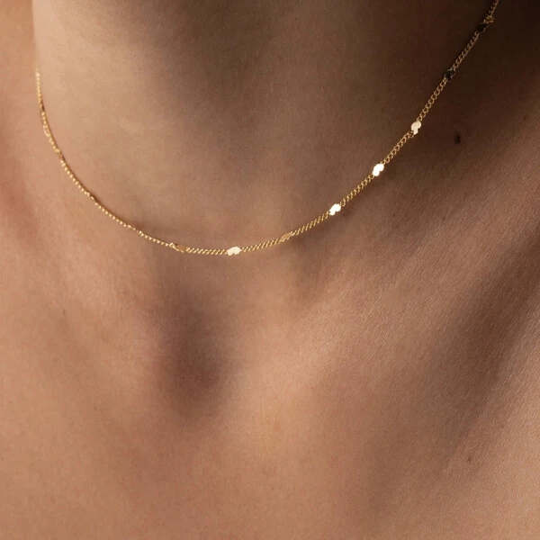 Colar Curto Mini Corações