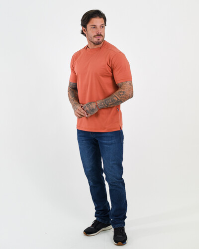 Foto Calça Masculina Slim com Recortes