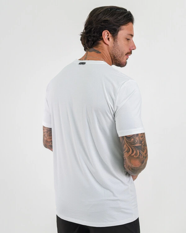 T-Shirt Masculina Poliamida