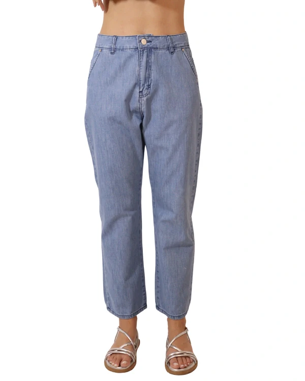 Calça Feminina Jeans Reta