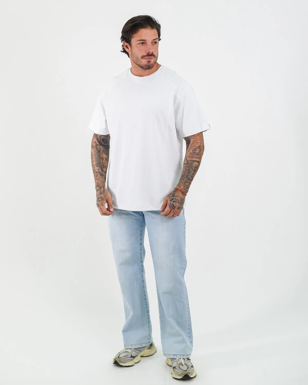 T-Shirt Box Sued