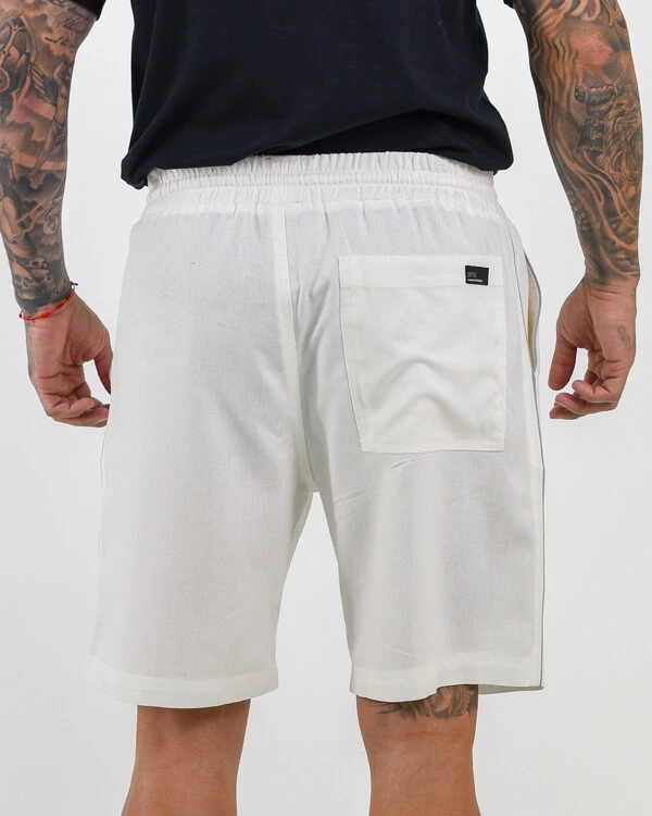 Bermuda Masculina com Vivo Lateral