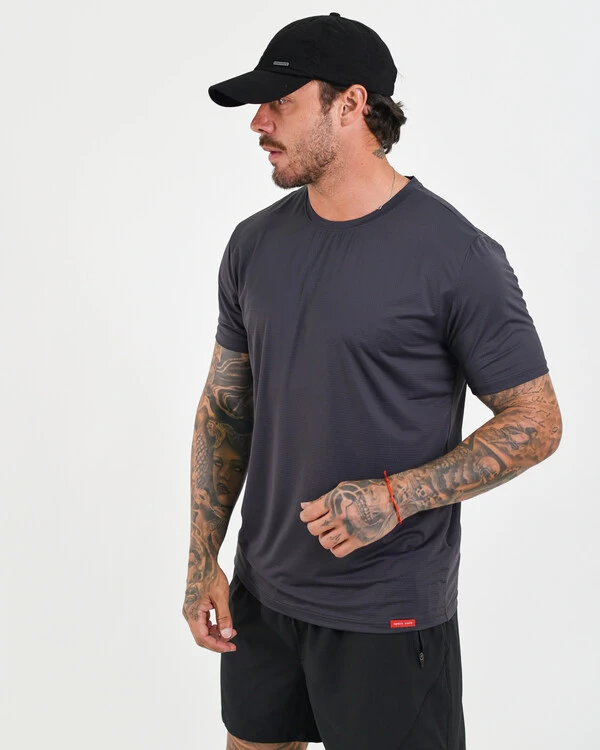 T-Shirt Masculina Poliamida