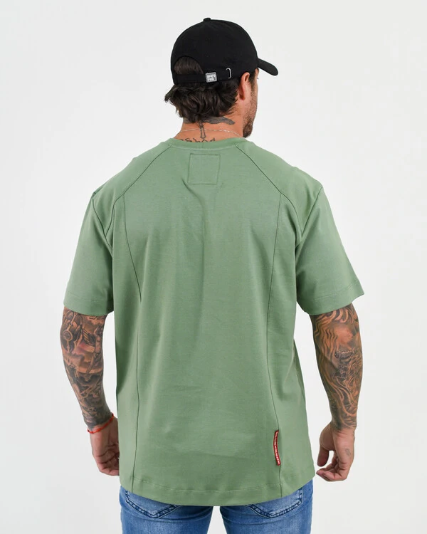 T-Shirt Box Sued