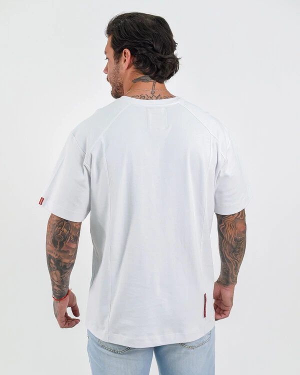 T-Shirt Box Sued