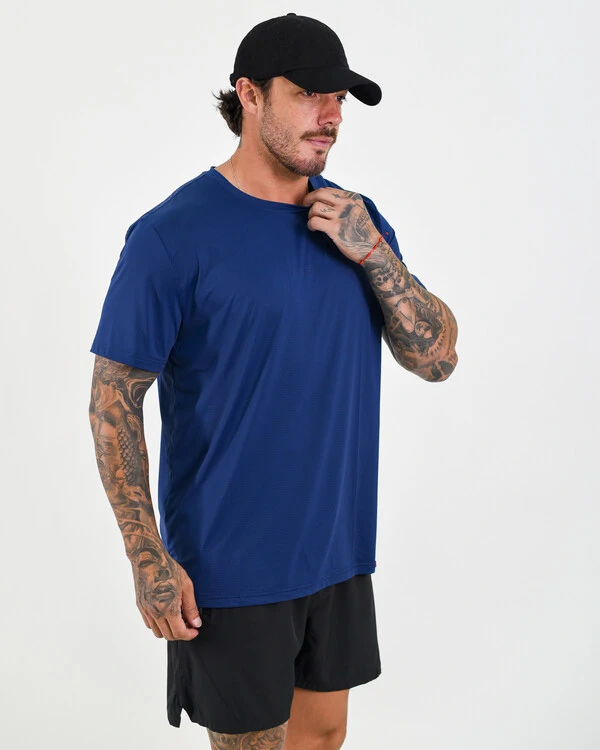 T-Shirt Masculina Poliamida