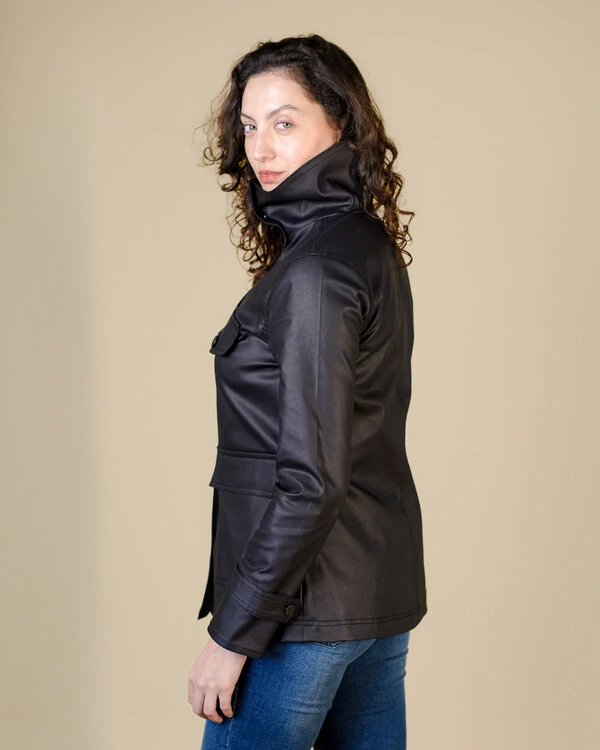 Parka Resinada Britanica