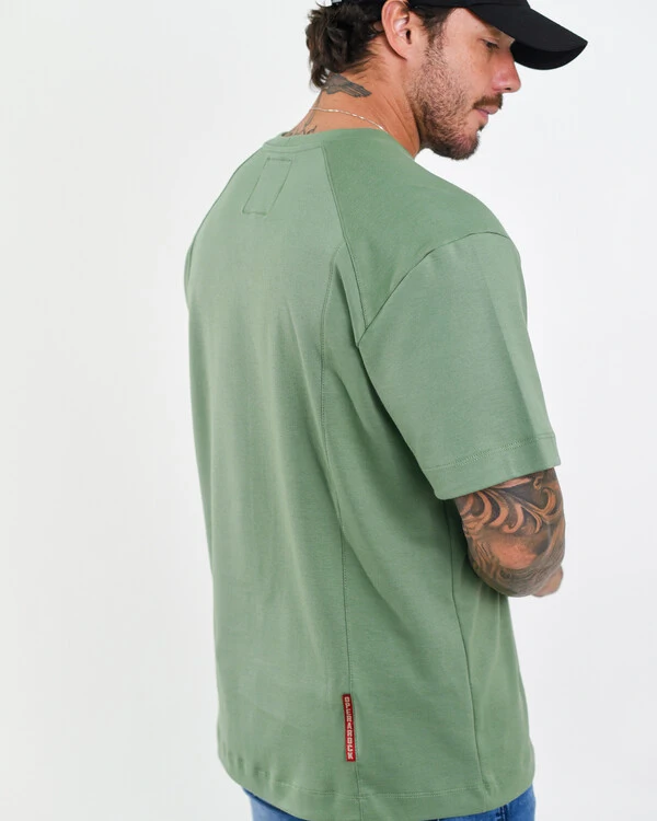 T-Shirt Box Sued