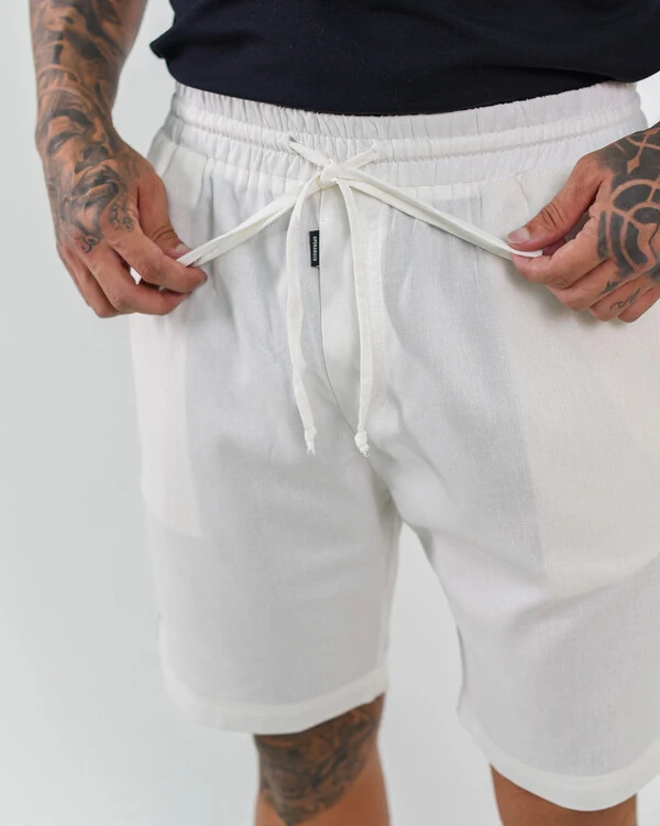 Bermuda Masculina com Vivo Lateral