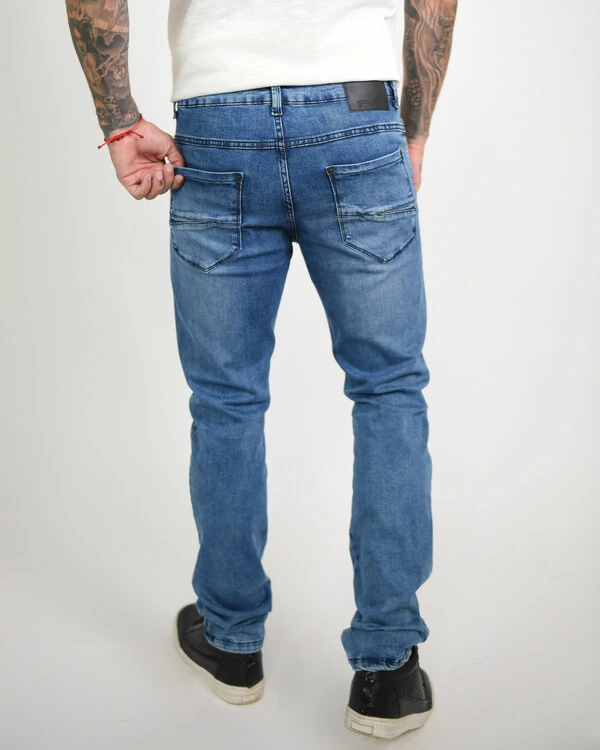 Calça Jeans Slim Recorte nos Bolsos