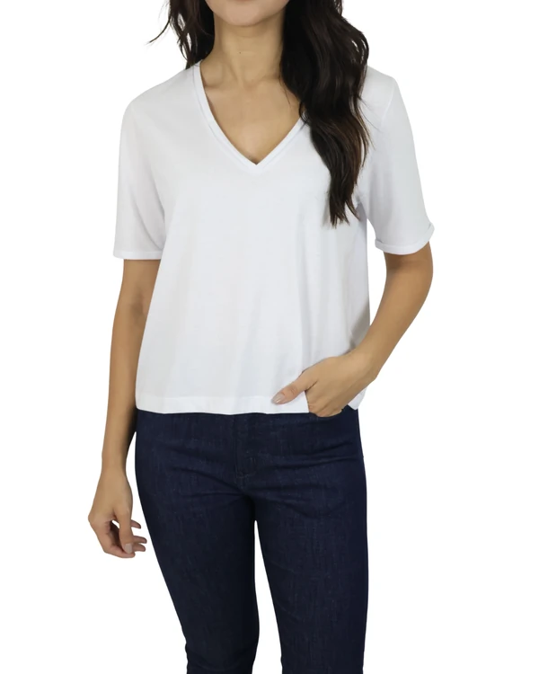 T-Shirt Decote V