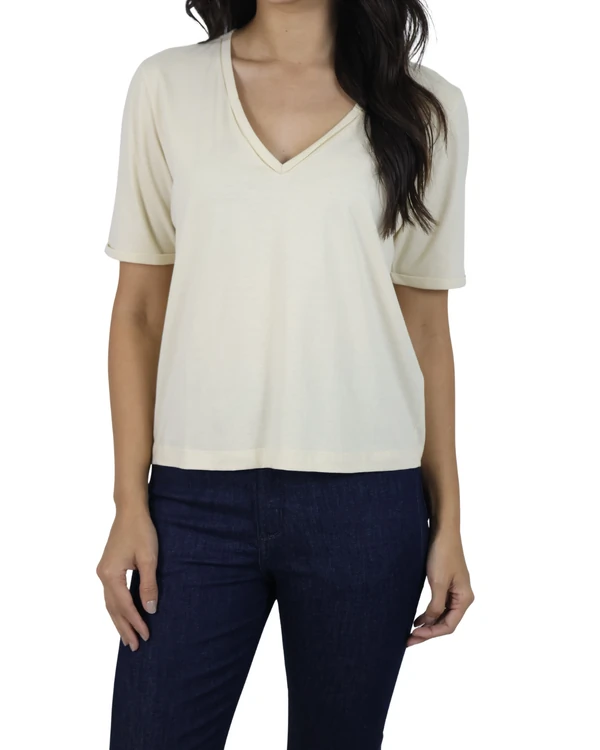 T-Shirt Decote V