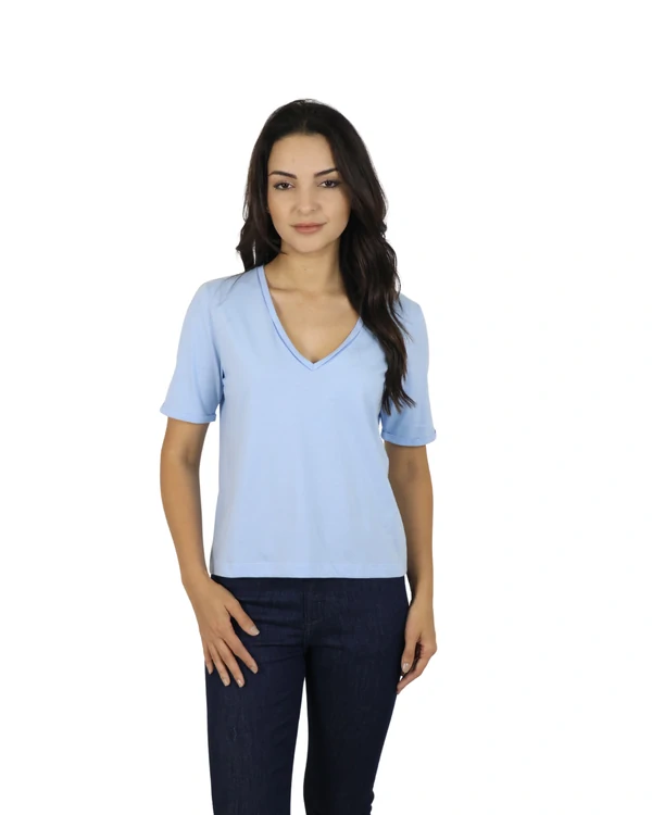 T-Shirt Decote V