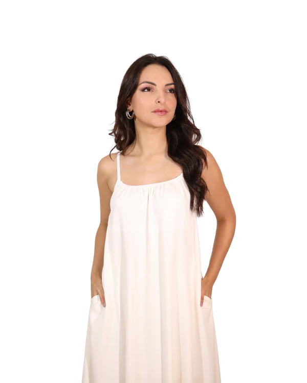 Vestido Midi Fluído