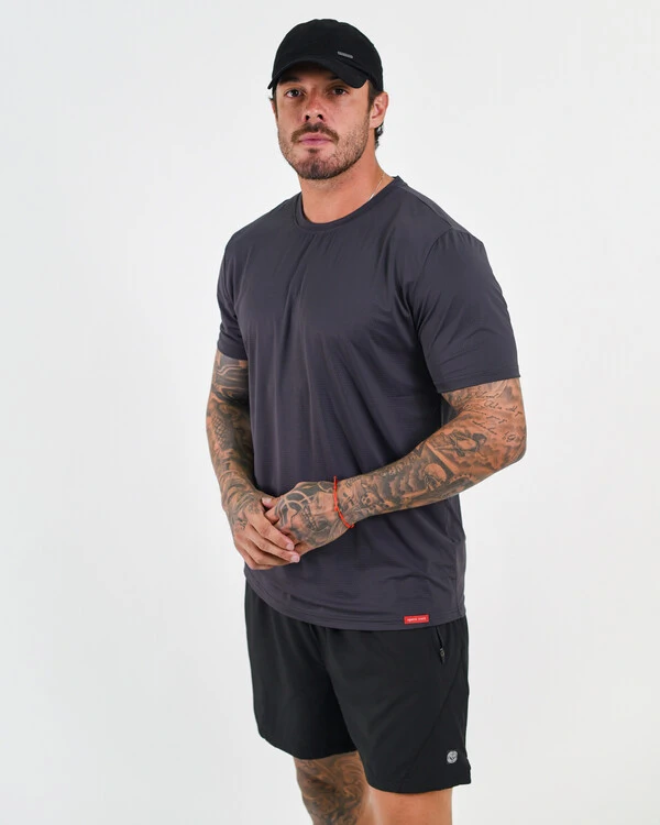 T-Shirt Masculina Poliamida