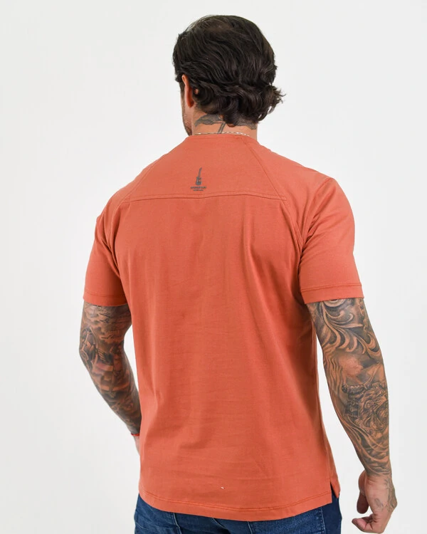 T-Shirt Gola Sobreposta