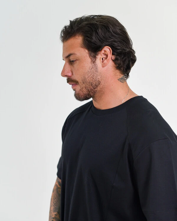 T-Shirt Box Sued