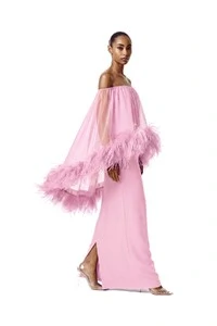 Vestido Versalhes Plumas