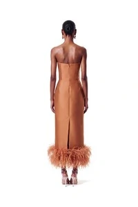 Vestido New Alba Midi Plumas Barra