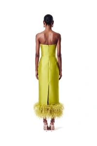 Vestido New Alba Midi Plumas Barra