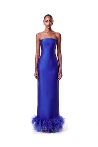 Vestido New Alba Longo Plumas Barra