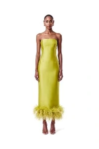 Vestido New Alba Midi Plumas Barra