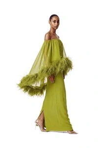 Vestido Versalhes Plumas