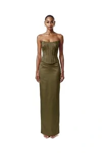Conjunto Corselet Dijon Plumas