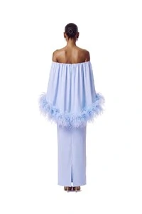 Vestido Versalhes Plumas