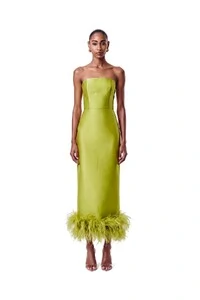 Vestido New Alba Midi Plumas Barra