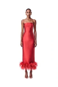 Vestido New Alba Midi Plumas Barra