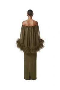 Vestido Versalhes Plumas