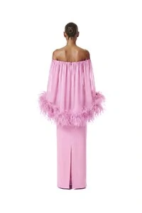 Vestido Versalhes Plumas